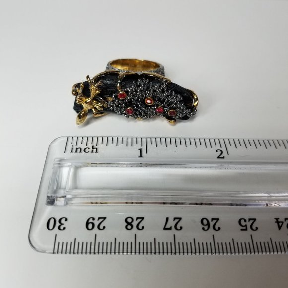 Women's Ring Ant on a Log with Red Sapphire Size 6 - Picture 11 of 11